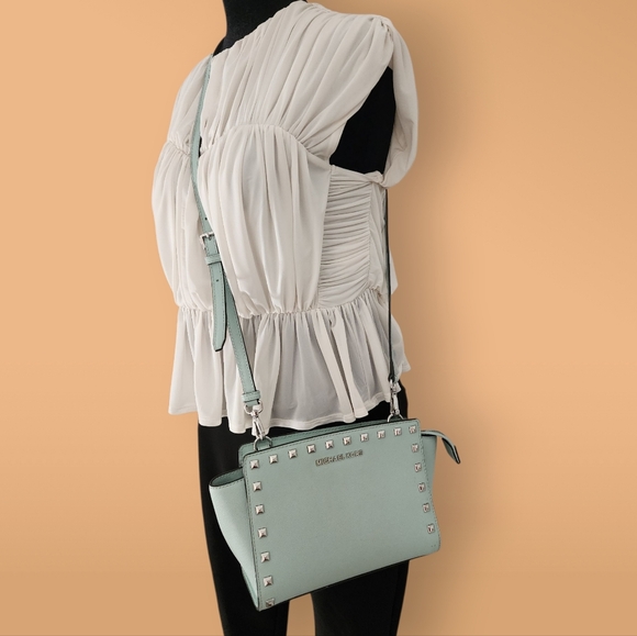 Michael Kors Mint Green Crossbody Bag-SOLD - Picture 2 of 13